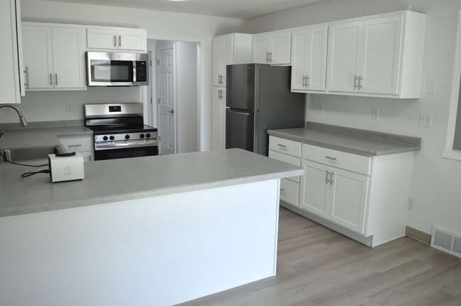 Photo - 2305 McKenna Blvd