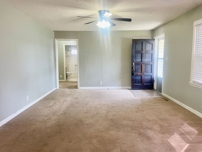 Photo - 1710 South Ave