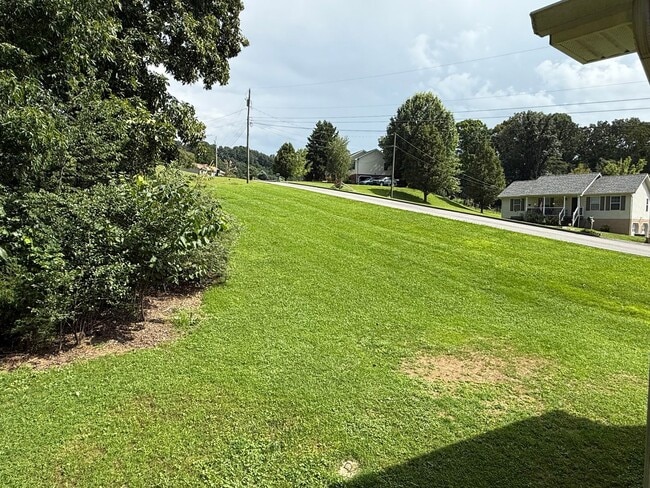 Photo - 129 Meadowlark Drive