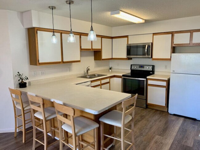 Photo - 205 5th St Unit 7