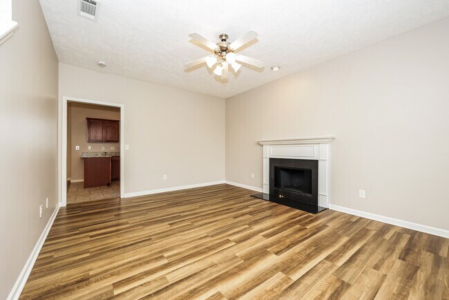 Photo - 1116 Harmony Ln