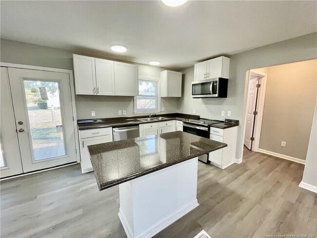 Photo - 5148 Longbranch Dr