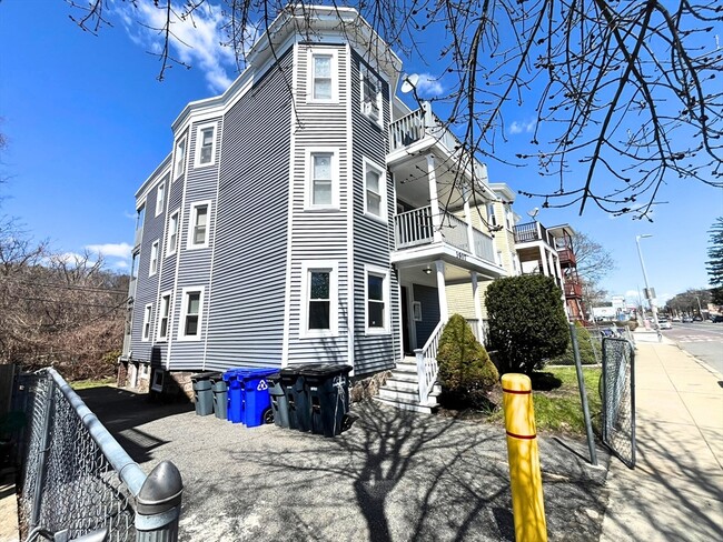 Photo - 3907 Washington St Apartment Unit 1
