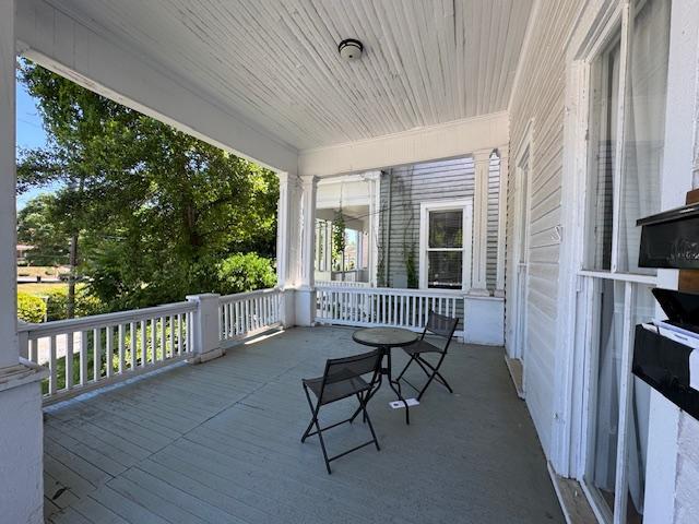 Photo - 928 Magnolia St