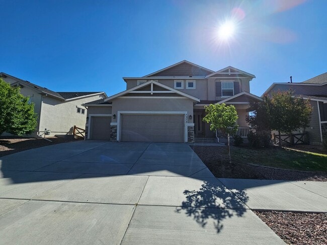 Building Photo - Beautiful 5-bedroom, 5-bathroom home in the desirable Banning Lewis Ranch community!