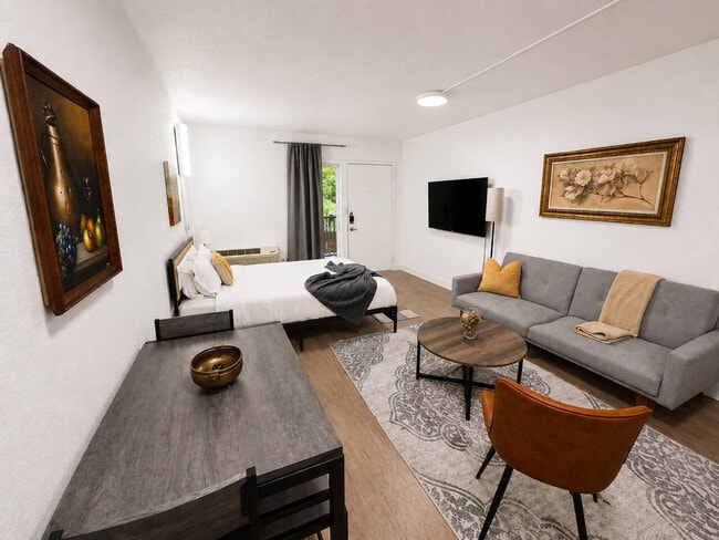Building Photo - 824 Camino La Costa Unit SI ID1579758P