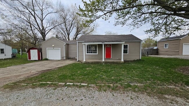 Building Photo - 5474 Terrace Ave