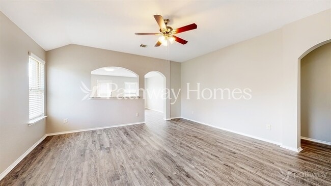 Photo - 206 Gallop Ct