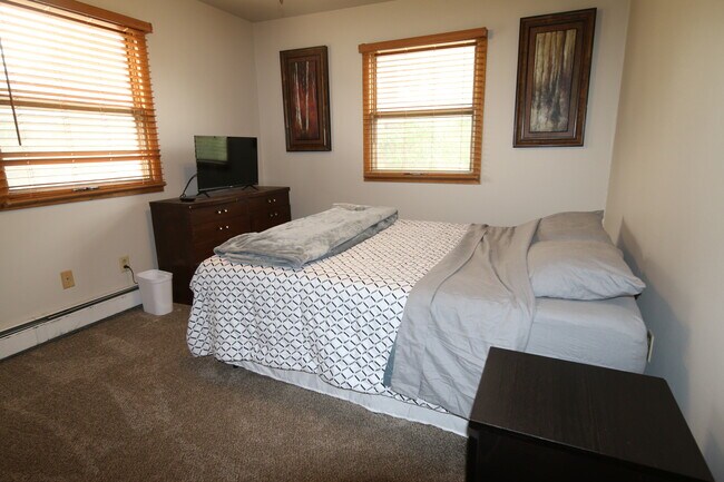 Photo - 1223 S Main St Unit 11