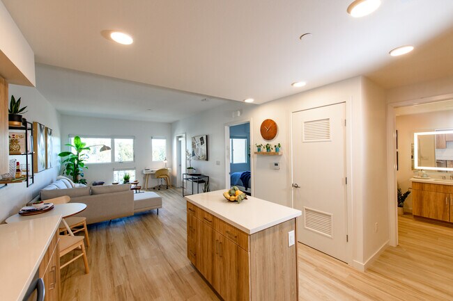 Rising Sun Apartments