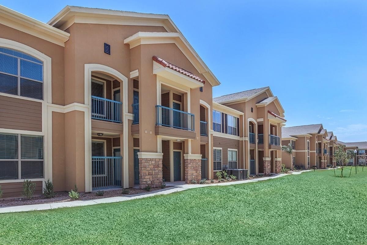 Photo - 1100 S Stewart Blvd Unidad 140