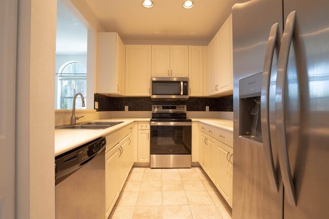 Photo - 1356 Piazza Pitti