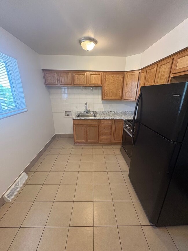 Photo - King3824 Unit 3828
