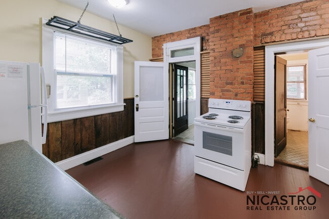 Building Photo - 184 Frambes Ave