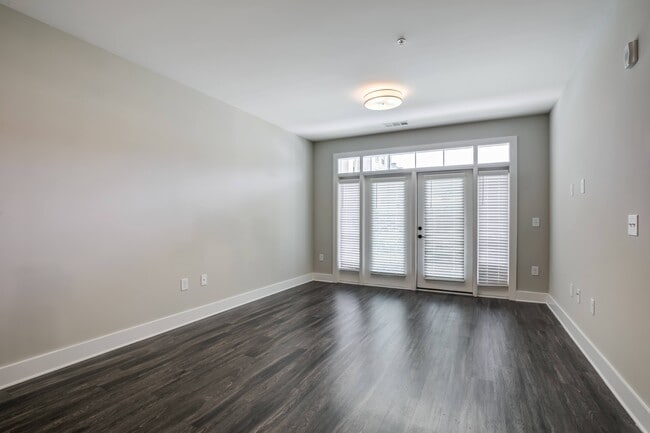 Photo - The Flats at Southlawn Apartments