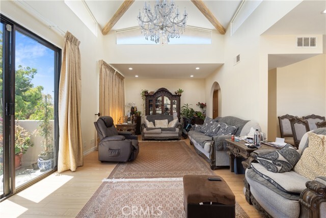 Building Photo - 2175 S Beverly Glen Blvd Unit 406