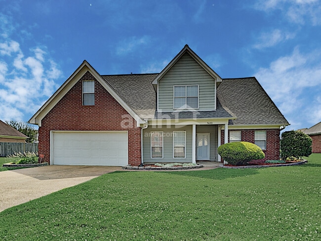 Photo - 5633 Michaelson Dr House