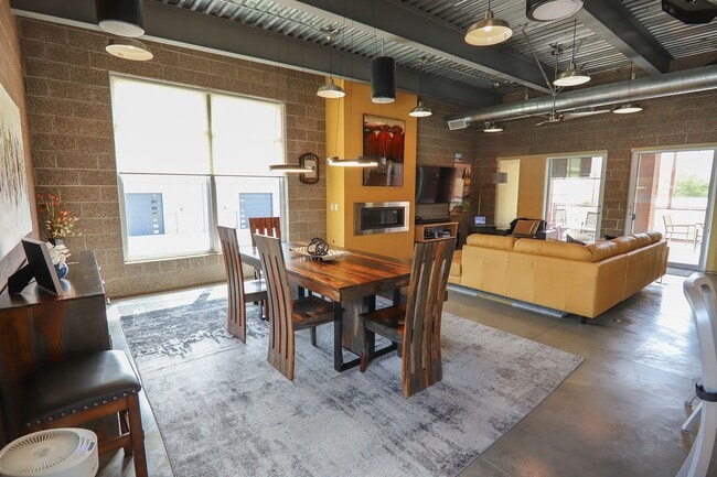 Photo - 2 bedroom, 2 Bath