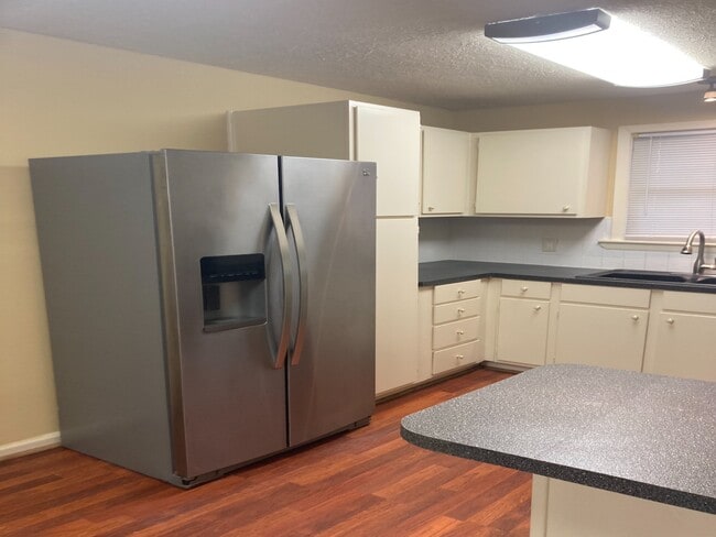 Photo - 4921 Maxie St Unidad 1/2