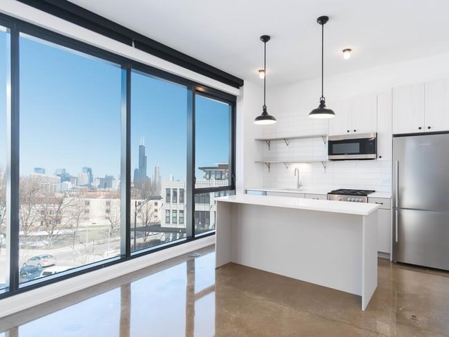 Photo - 1487 S Blue Island Ave