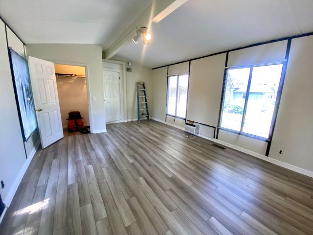 Photo - 232 S Main St