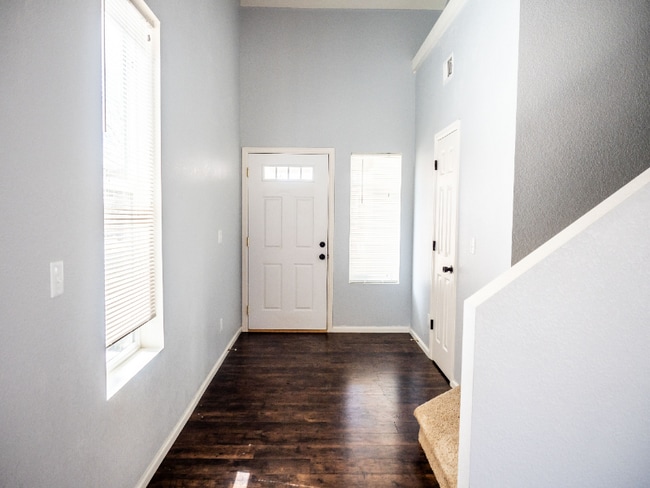 Photo - 3931 Balsawood Ln