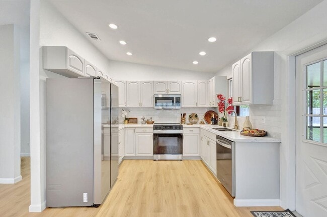 Photo - 9312 Pinion Dr