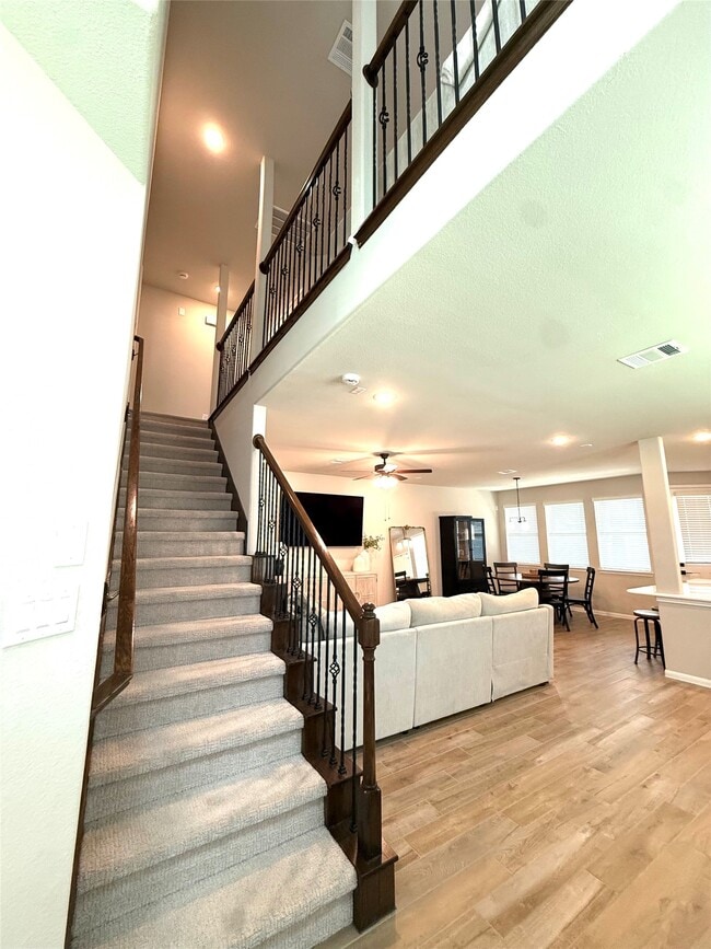 Photo - 5504 Hyde Park Dr