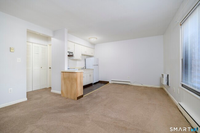 Photo - 445 Hope St Unit 11