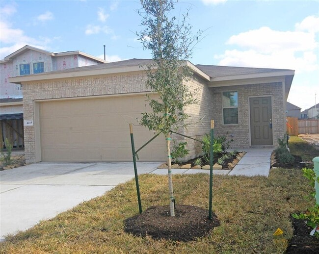 Photo - 4415 Iron Horse Dr House