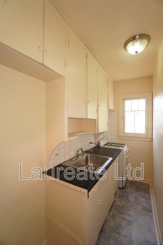 Photo - 834 N Clarkson St Unit #7