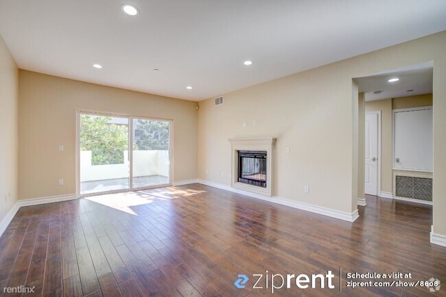 Building Photo - 3 br, 2 bath Condo - 1726 South Bentley Av... Unit -204