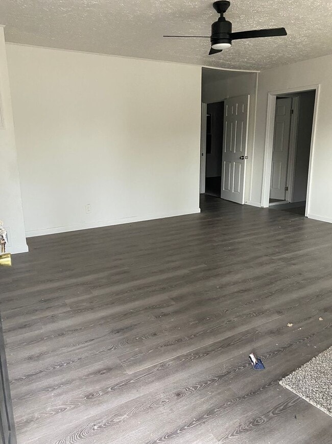 Photo - LIMITED TIME**NO APPLICATION FEE**1/2 OFF ...