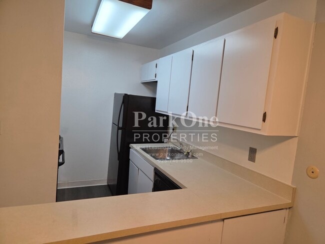 Photo - Great 1 bedroom ground floor condo.