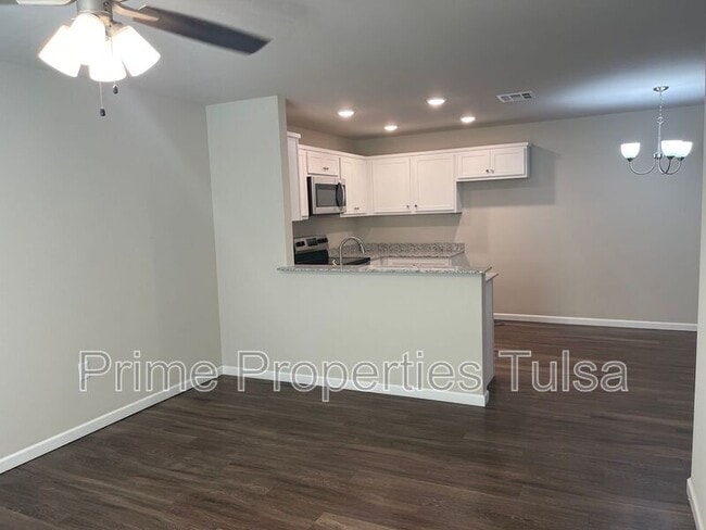 Photo - 1912 Cypress St