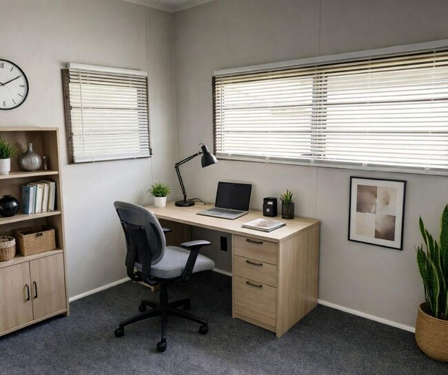 Photo - 16731 US-301