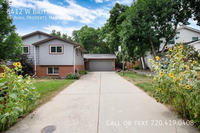 6412 W Brittany Pl