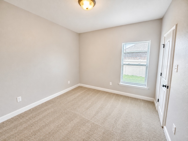 Photo - 13870 Maddie Cir