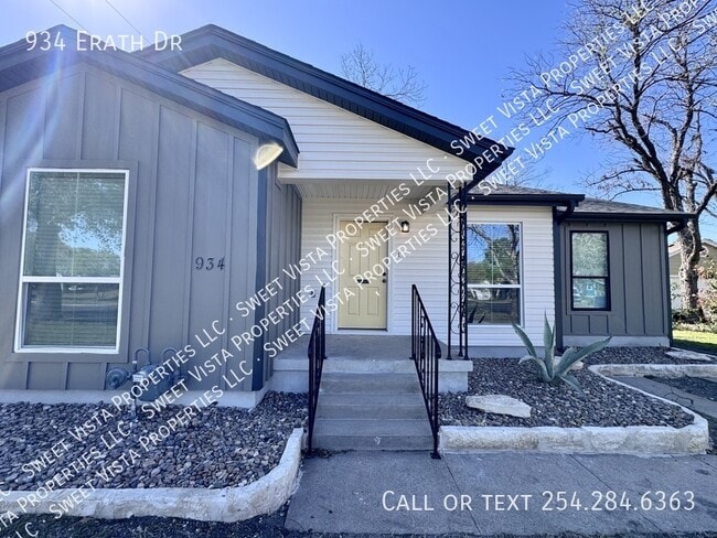 Photo - 934 Erath Dr
