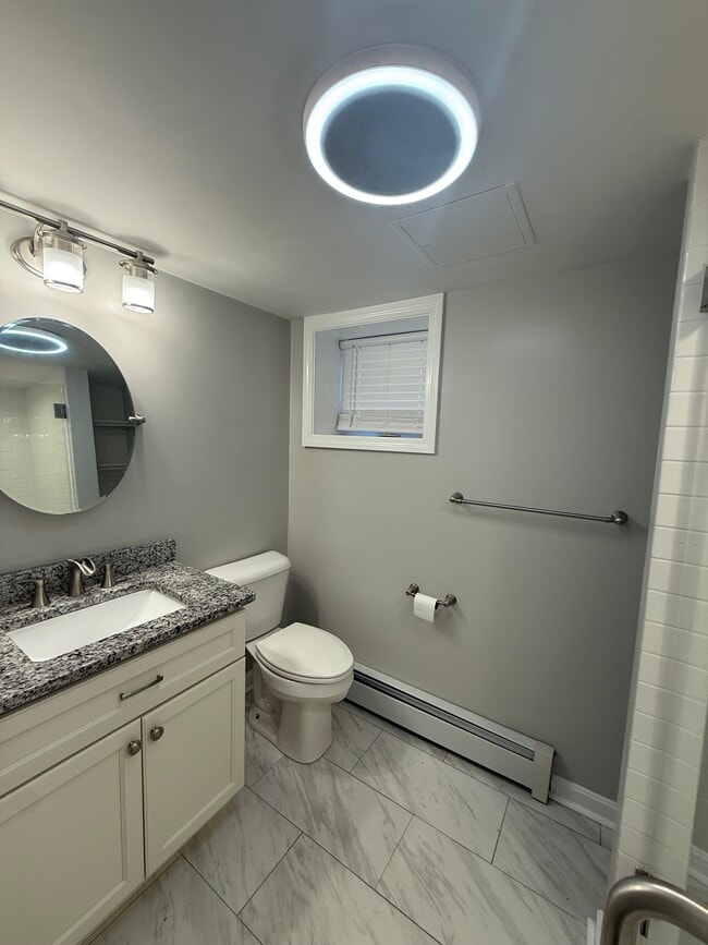 Photo - 104 John St Unit 1