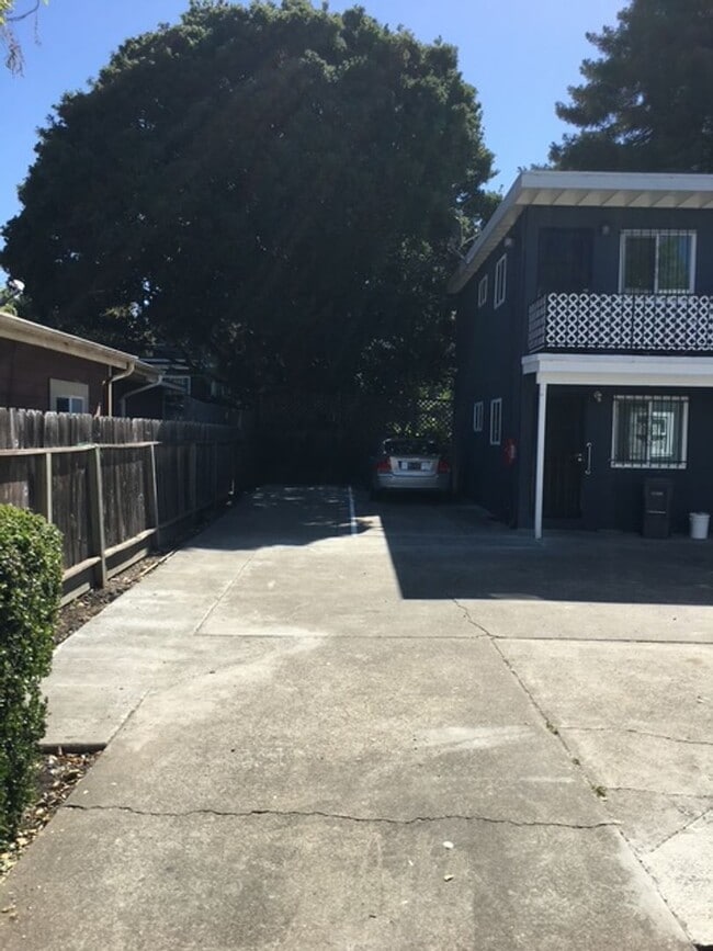 Photo - Welcome To Your New Home In The Heart Of Berkeley Unit 5