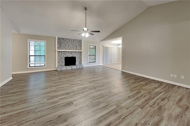 Photo - 5580 Dorsett Shoals Ln
