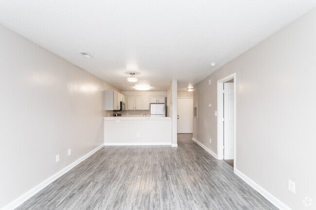 1BR, 1BA - 850SF - Wendover Ridge Apartments