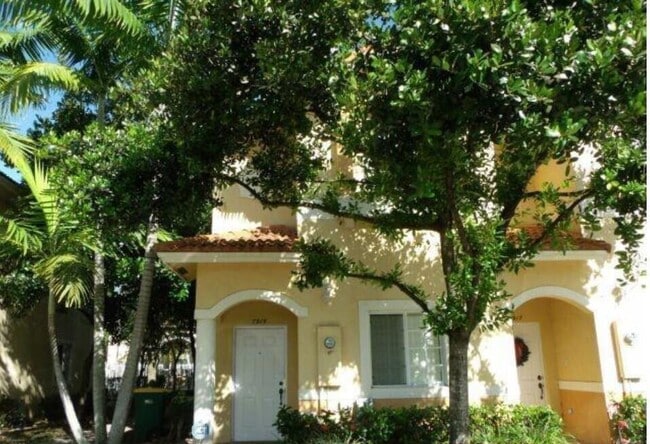 Building Photo - 7919 Tuscany Ct Unit 7919