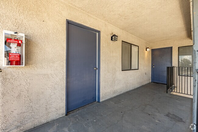 1BR, 1BA - 515SF - Patio