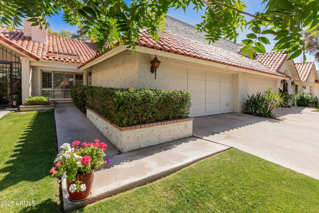 Building Photo - 7137 E Arlington Rd Rental
