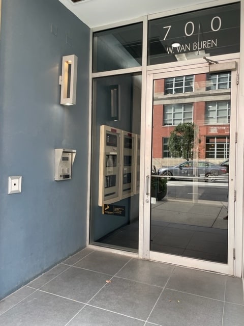 Photo - 700 W Van Buren St Unidad 1202