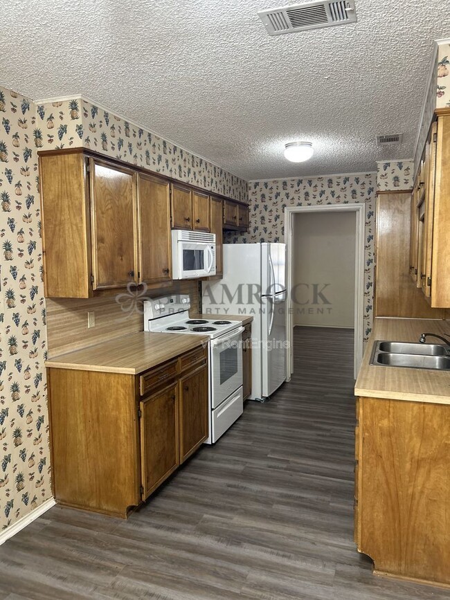 Photo - 1416 Chapel Ridge Rd