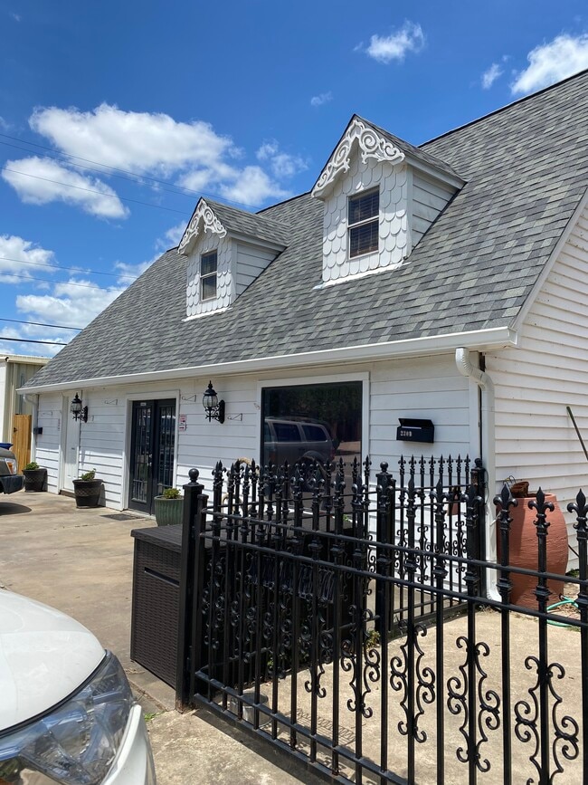 Photo - 2115 Avenue L Unit Downstairs