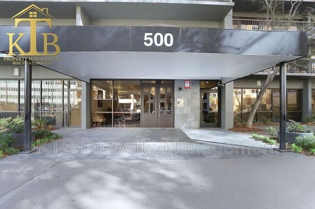 Photo - 500 N St Condo Unit 205
